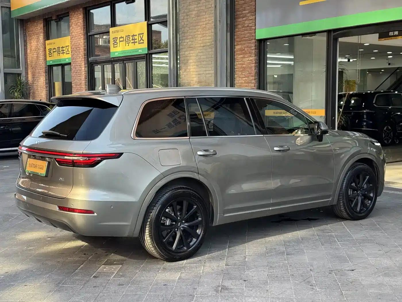 Li Auto ONE 2021 Extended Range 6-Seater — миниатюра 7