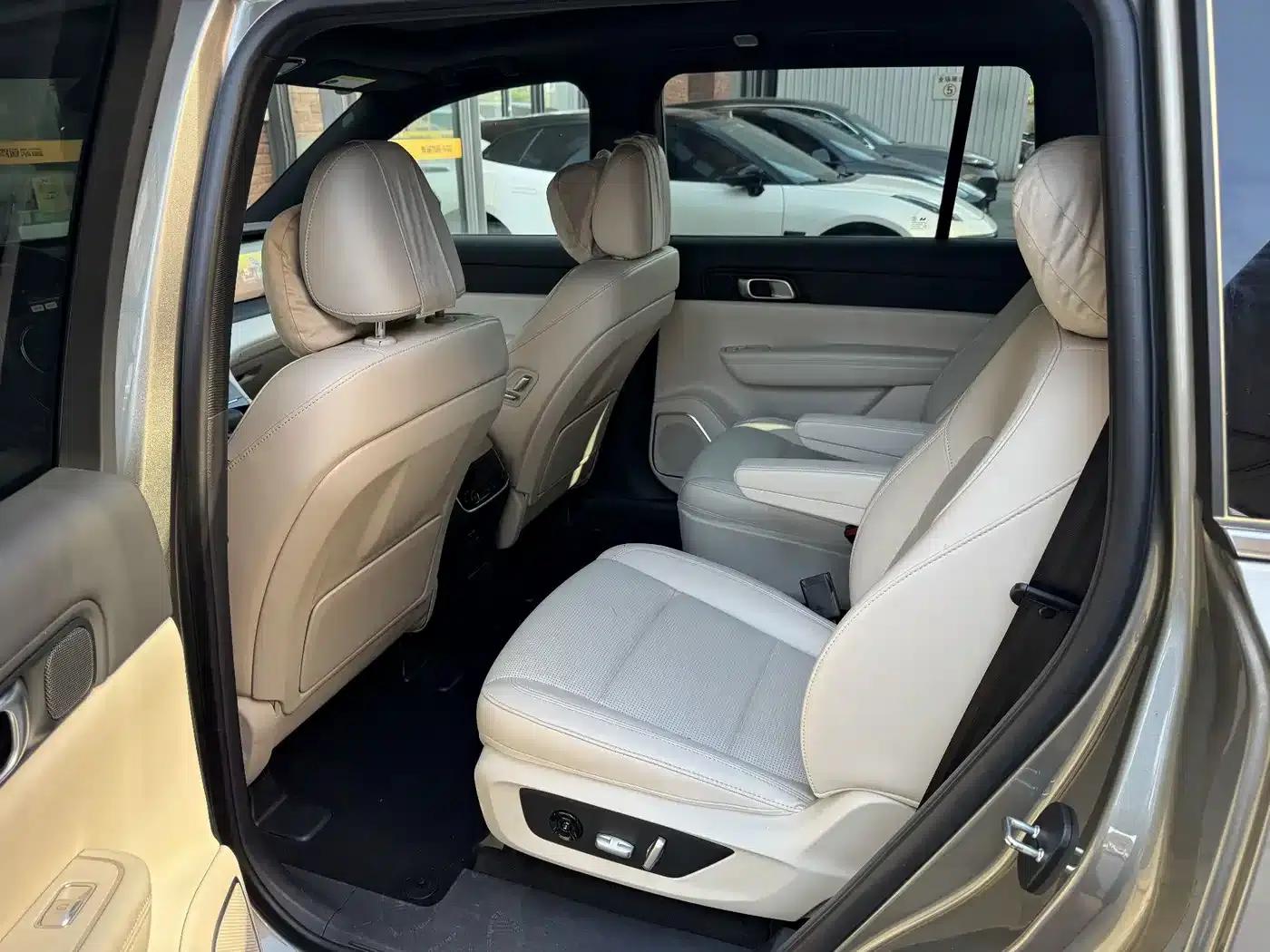 Li Auto ONE 2021 Extended Range 6-Seater — миниатюра 9