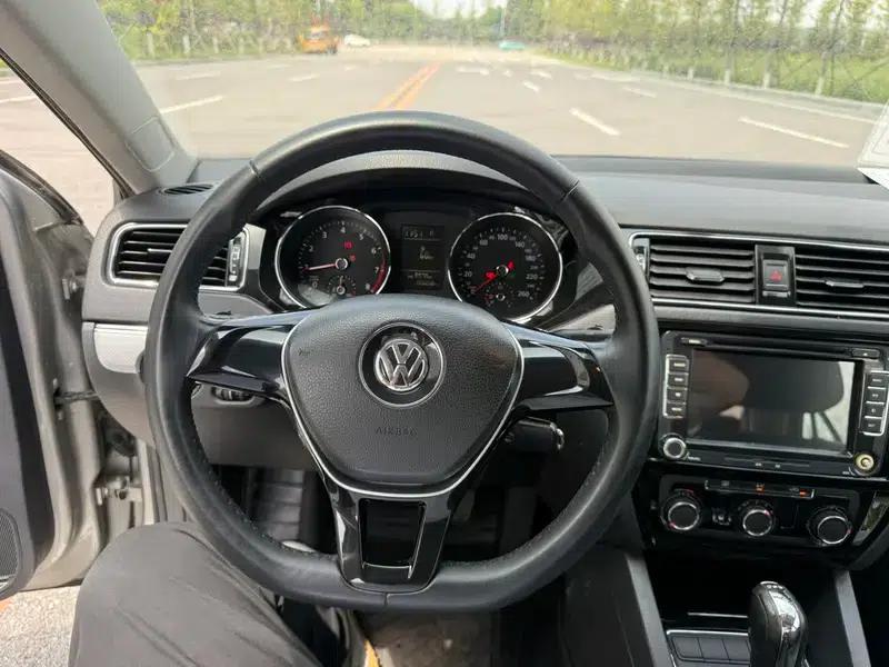 Sagitar 2016 230TSI 25th Anniversary Edition — миниатюра 17