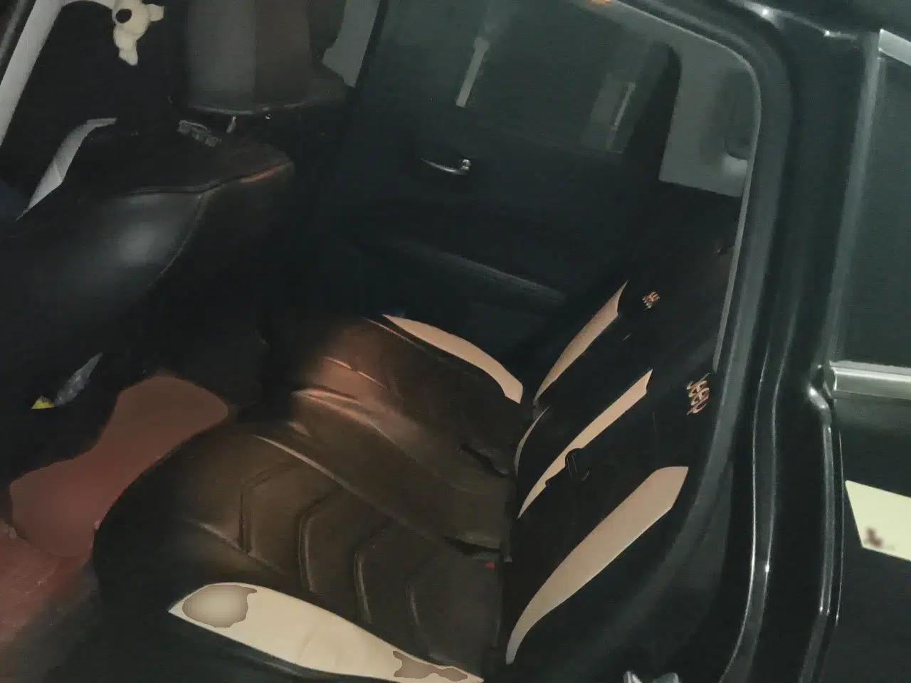 Jeep Compass 2019 200T Automatic Family Edition - Connected Large Screen Version — миниатюра 20
