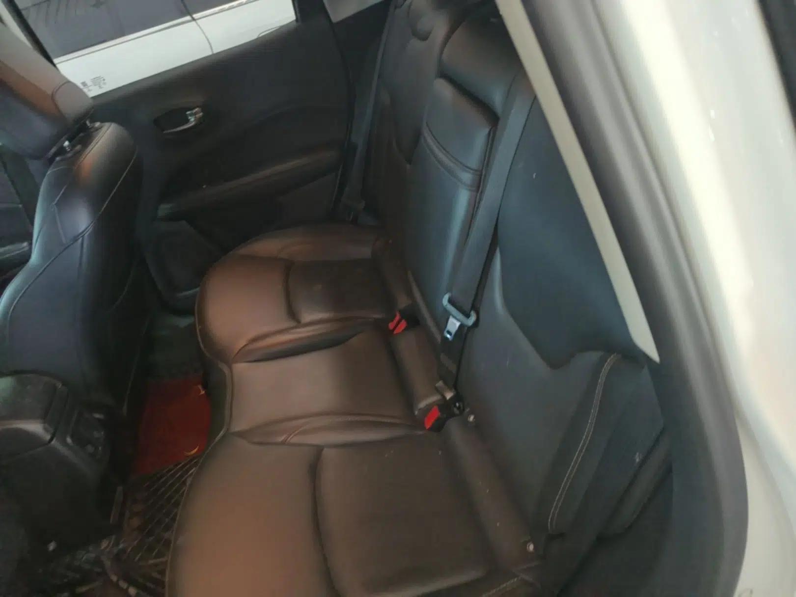 Jeep Compass 2017 200T Automatic Family Edition — миниатюра 20
