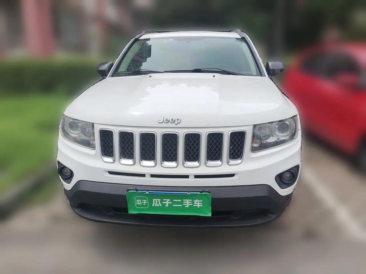 Jeep Compass 2015 2.0L two-wheel drive sport version — миниатюра 2