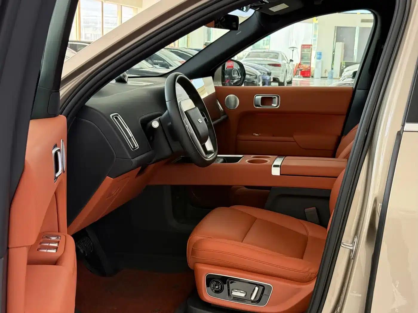 Li Auto L9 2022 Max — миниатюра 4