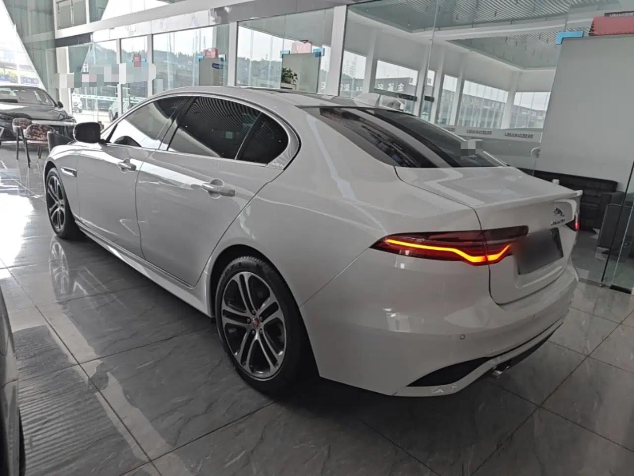 Jaguar XEL 2024 2.0T 250 PS R-DYNAMIC S Advanced Sport Edition — миниатюра 4
