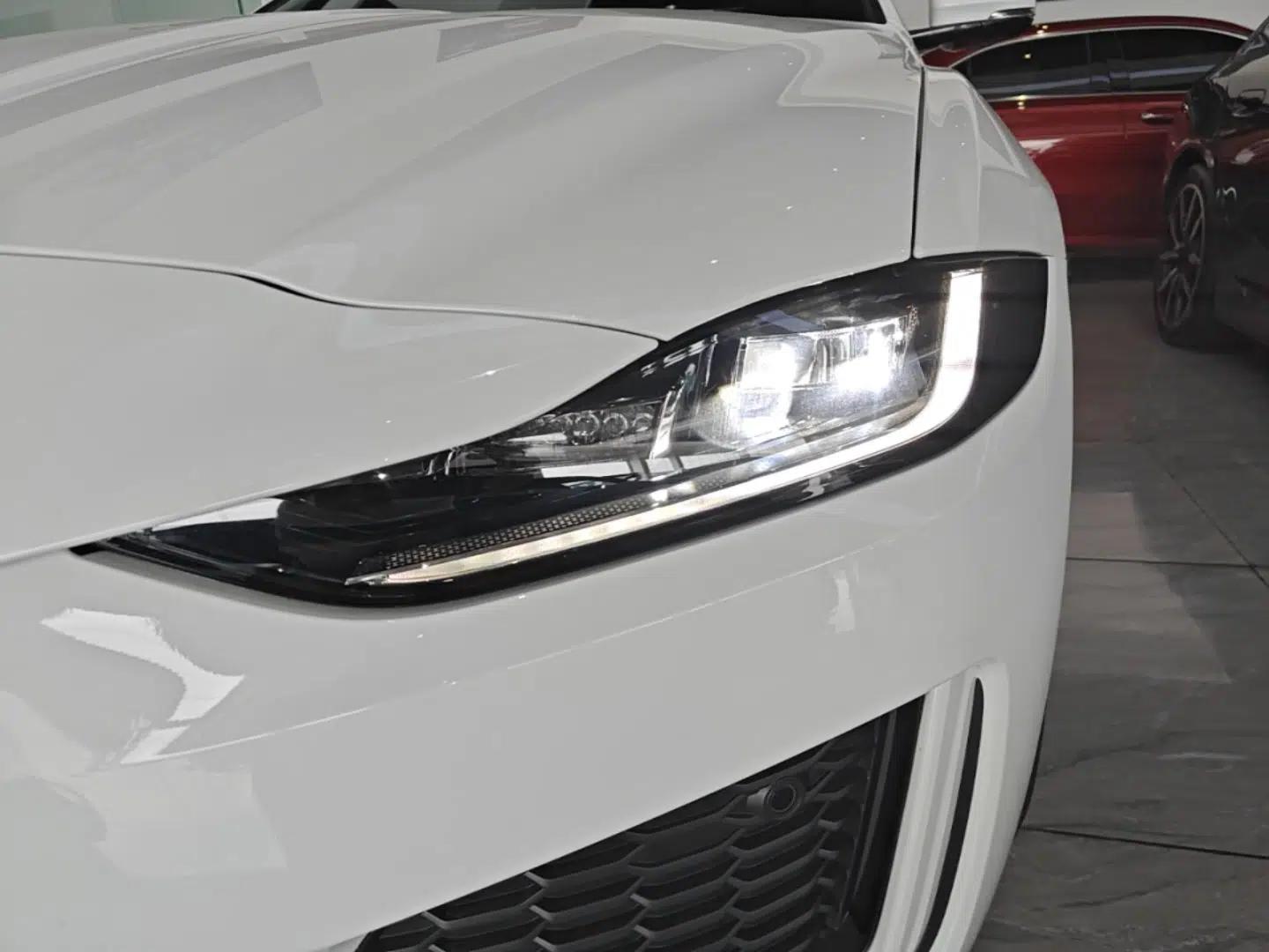 Jaguar XEL 2024 2.0T 250 PS R-DYNAMIC S Advanced Sport Edition — миниатюра 8