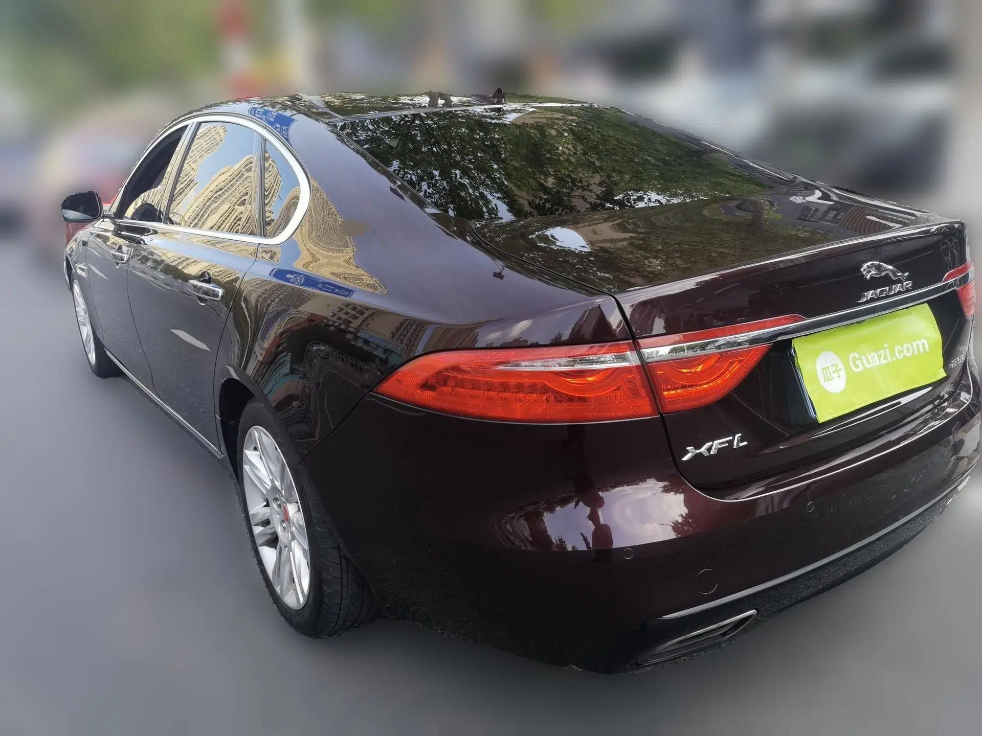 Jaguar XFL 2017 XFL 2.0T 240PS Premium Edition — миниатюра 4
