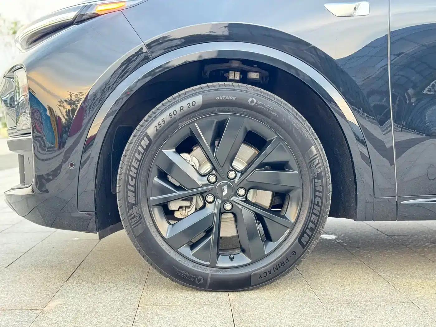Li Auto L8 2023 Air — миниатюра 6