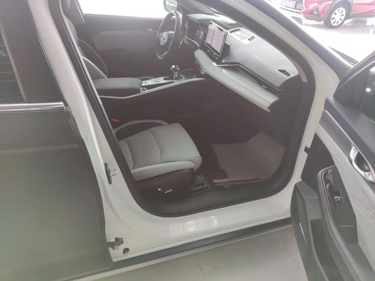 Geely Auto Preface 2023 2.0TD Prestige Version — миниатюра 19