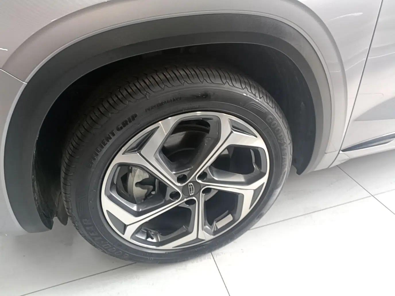 Geely Auto Monjaro L 2025 2.0TD Automatic Xingyun Version — миниатюра 10