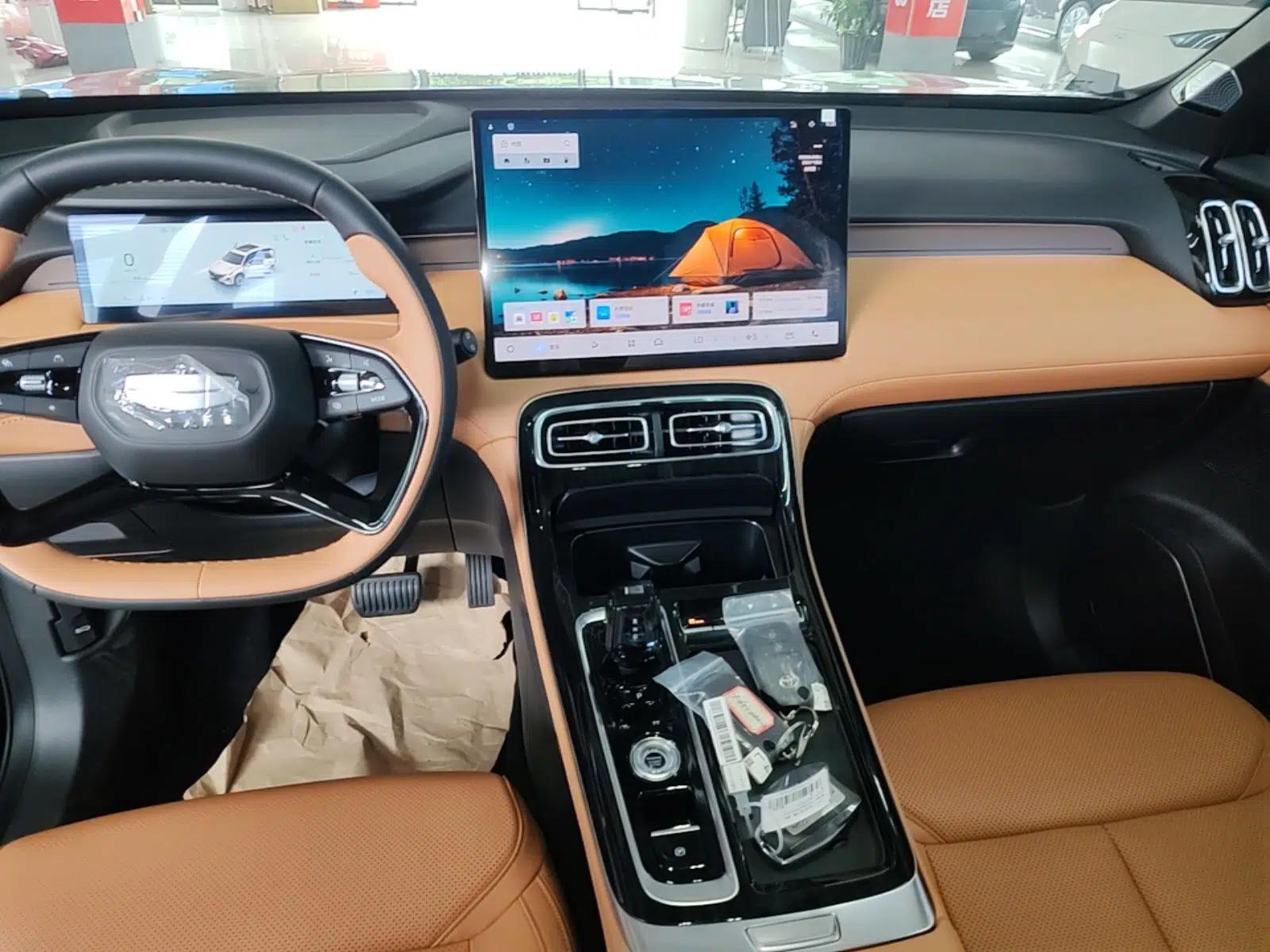 Geely Auto FX11 2025 4th Generation 1.5TD DCT - Shanhe — миниатюра 16