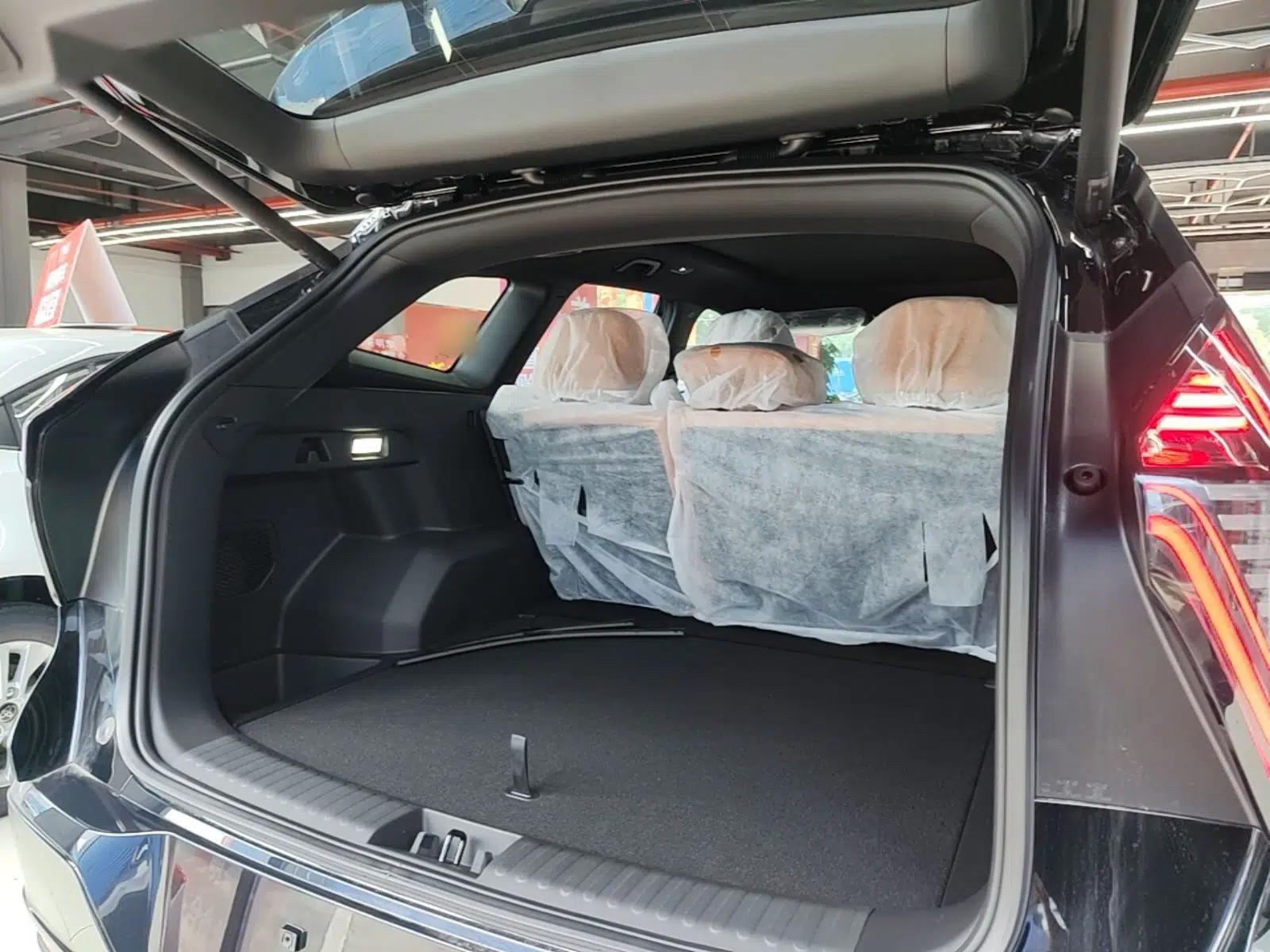 Geely Auto FX11 2025 4th Generation 1.5TD DCT - Shanhe — миниатюра 22