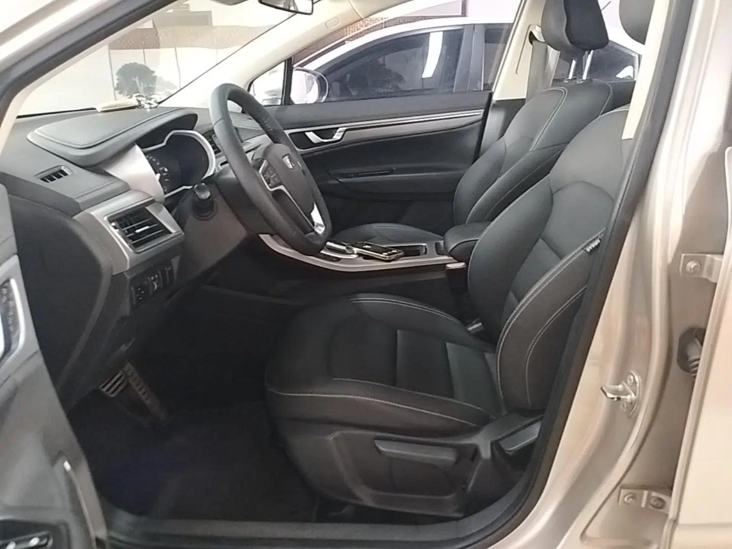 Geely Auto Emgrand GS 2018 Lingchao Edition 1.4T Automatic LingShang Smart Connectivity Model — миниатюра 17