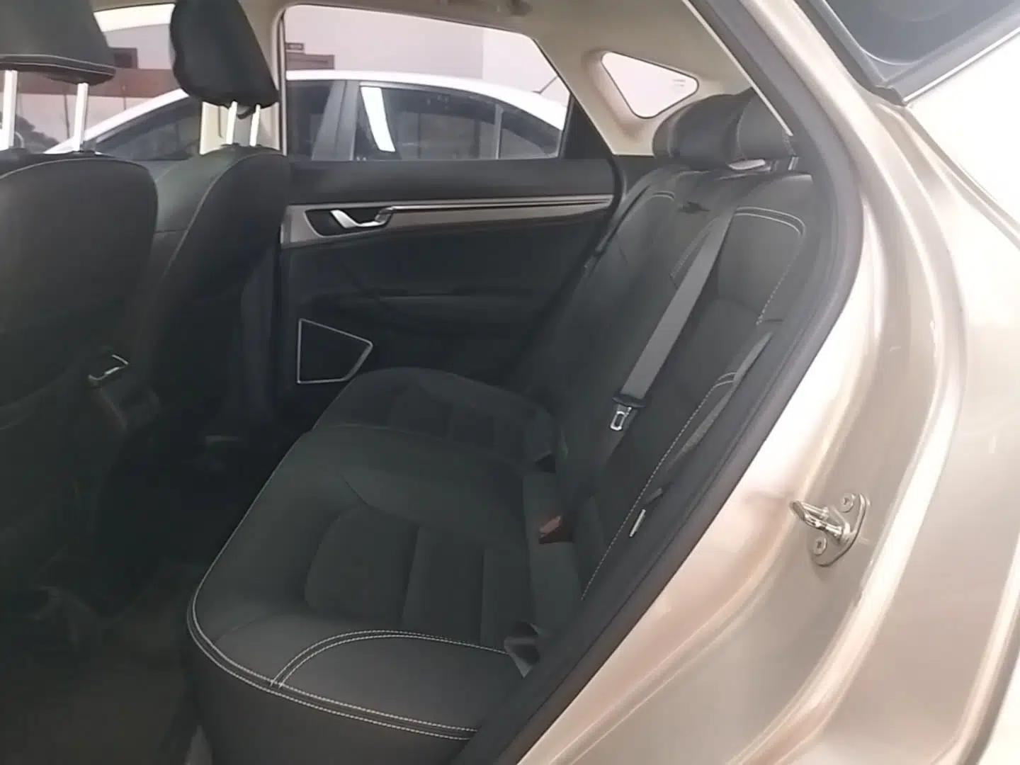 Geely Auto Emgrand GS 2018 Lingchao Edition 1.4T Automatic LingShang Smart Connectivity Model — миниатюра 20
