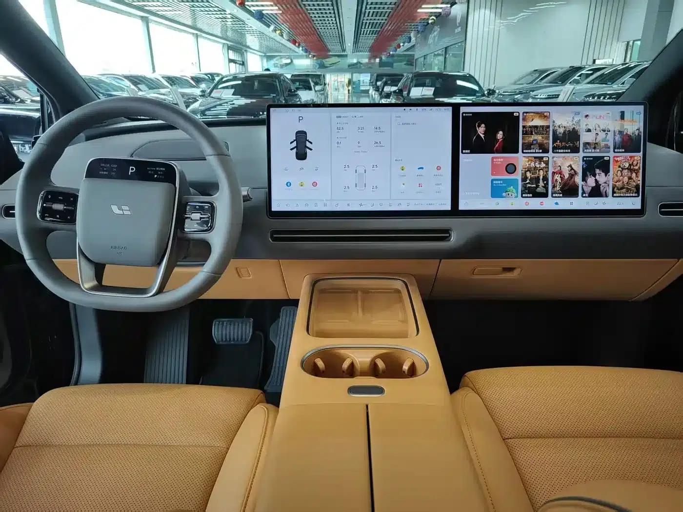 Li Auto i6 2025 Two-Wheel Drive Standard Edition — миниатюра 4