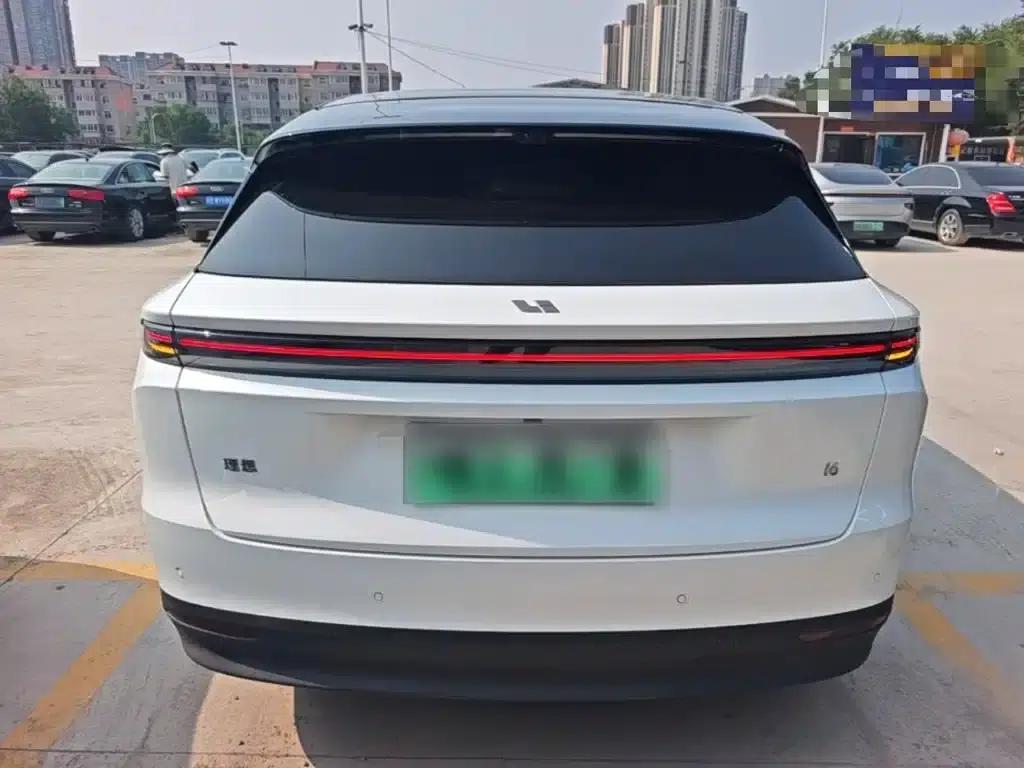 Li Auto i6 2025 AWD Standard Edition — миниатюра 6