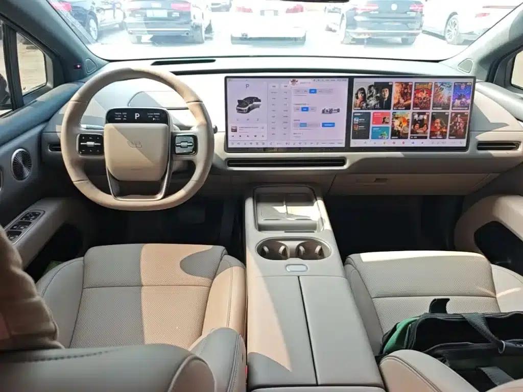 Li Auto i6 2025 AWD Standard Edition — миниатюра 10