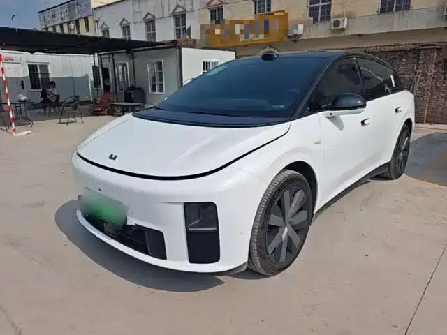 Li Auto i6 2025 AWD Standard Edition