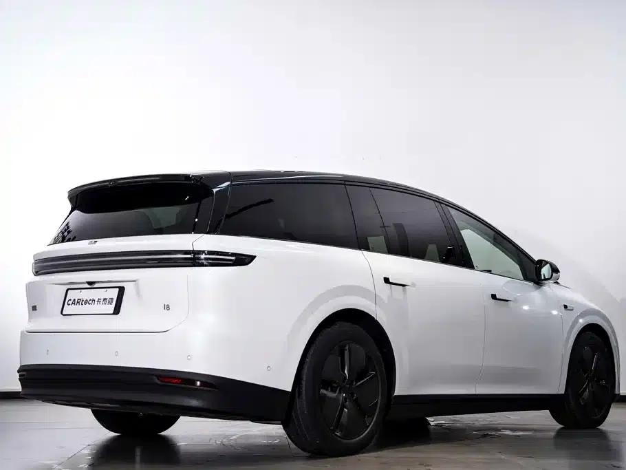 Li Auto i8 2025 Standard Edition — миниатюра 3