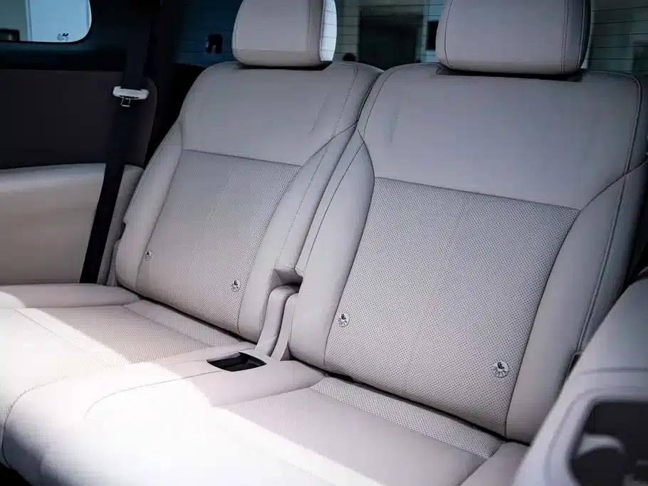 Li Auto i8 2025 Standard Edition — миниатюра 24