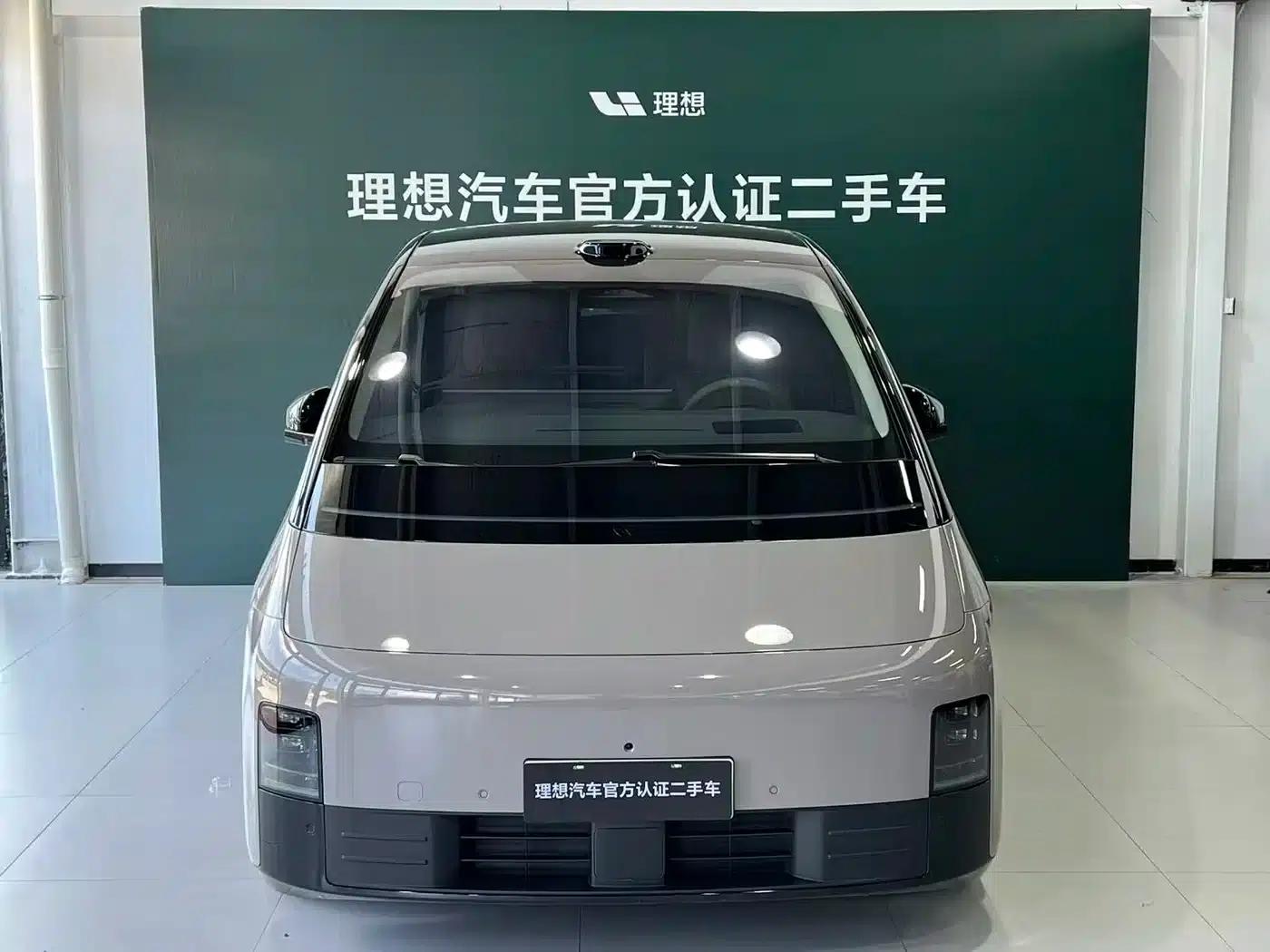 Li Auto MEGA 2025 Home Edition — миниатюра 2