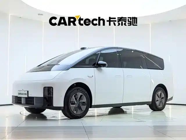 Li Auto MEGA 2025 Home Edition