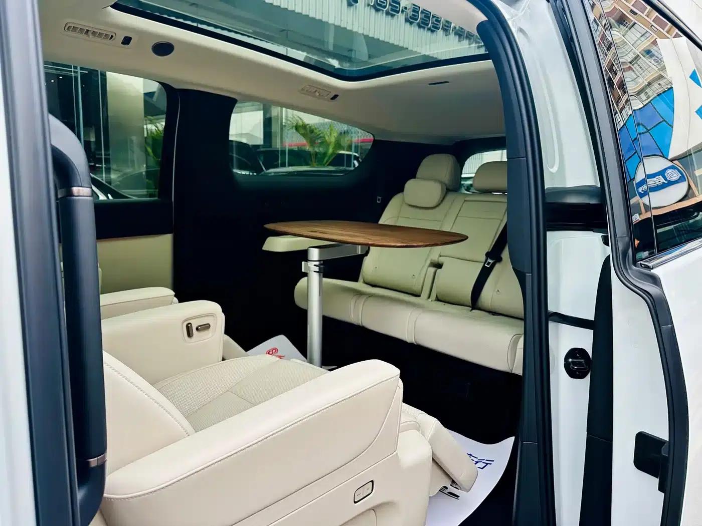 Li Auto MEGA 2025 Home Edition — миниатюра 7