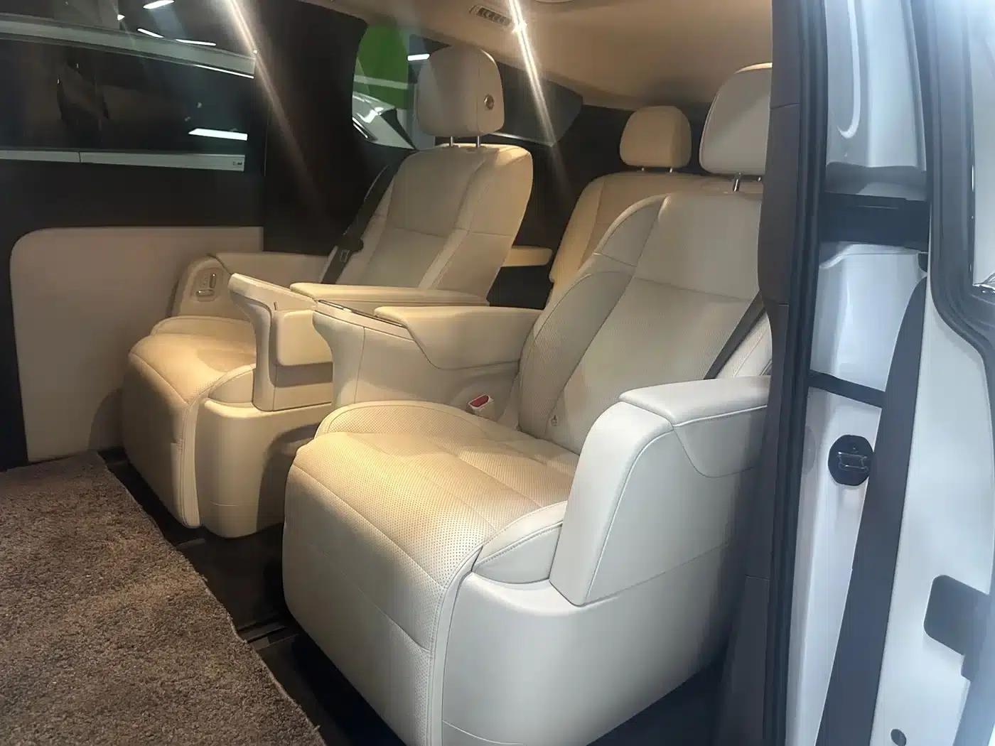 Li Auto MEGA 2024 Ultra — миниатюра 10