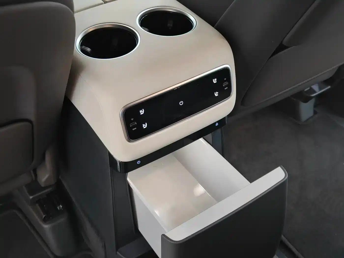 Li Auto MEGA 2024 Ultra — миниатюра 5