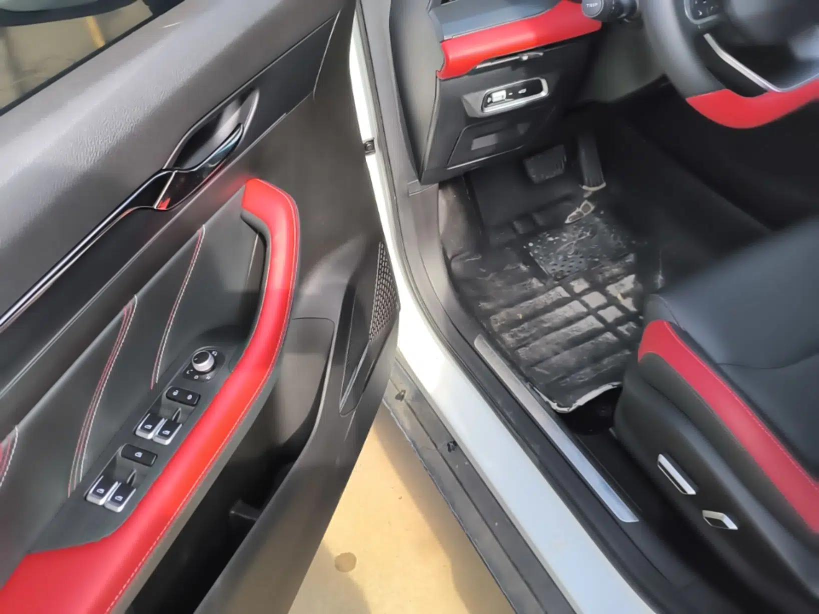 Geely Auto Emgrand S 2021 1.4T CVT Prestige Edition — миниатюра 23