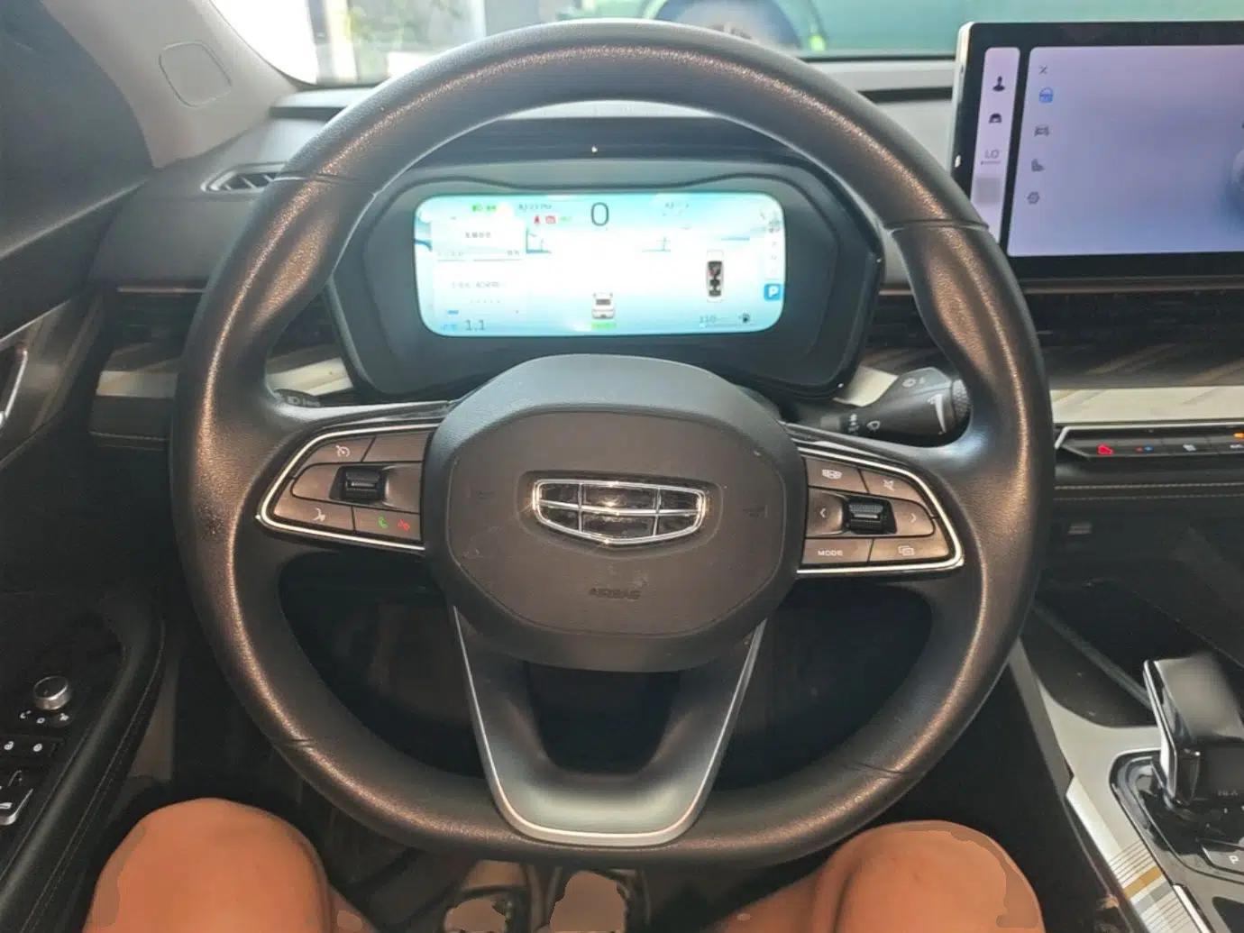 Geely Auto Emgrand L HiP 2022 1.5TD-DHT Pro 100KM Super Clean — миниатюра 13