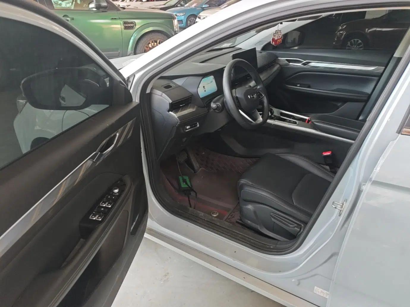 Geely Auto Emgrand L HiP 2022 1.5TD-DHT Pro 100KM Super Clean — миниатюра 18
