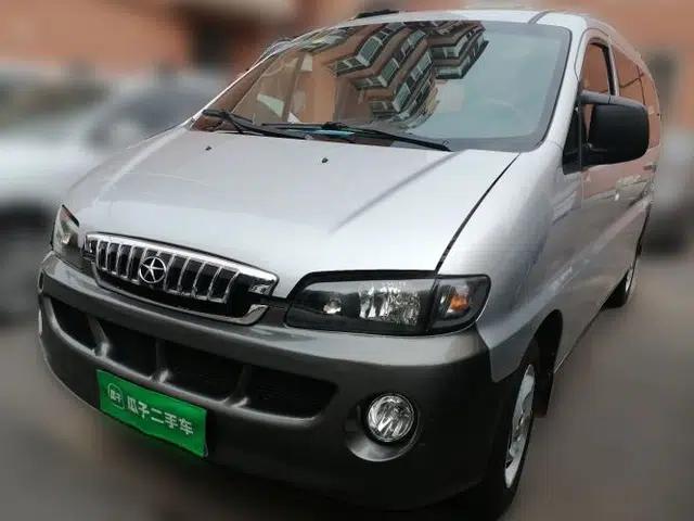 JAC Group Refine JAC Refine 2011, 2.0L, 8 seats, manual transmission
