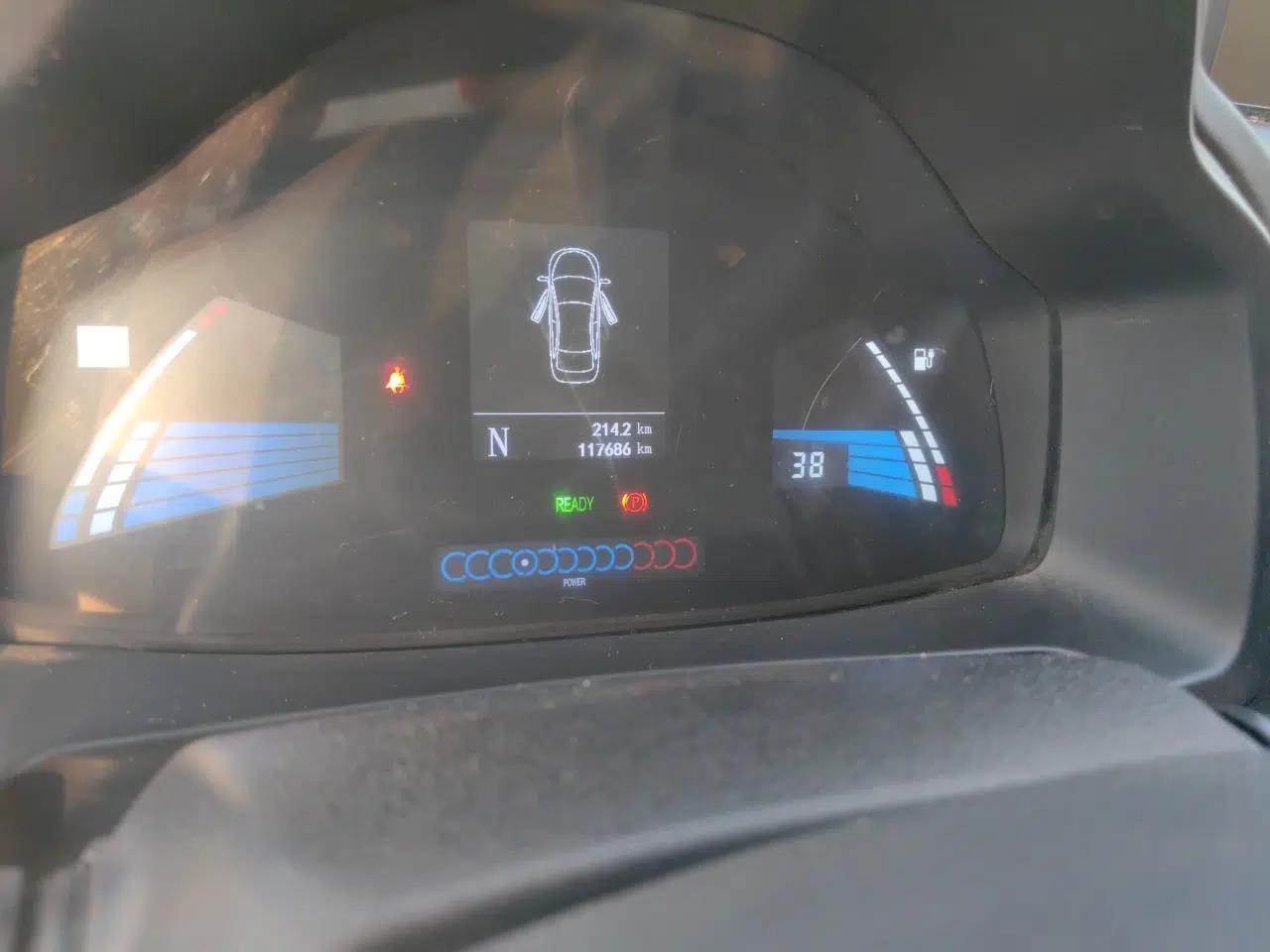JAC Group iEV6E 2019 Upgraded Model iEV6E Luxury Smart Version — миниатюра 11