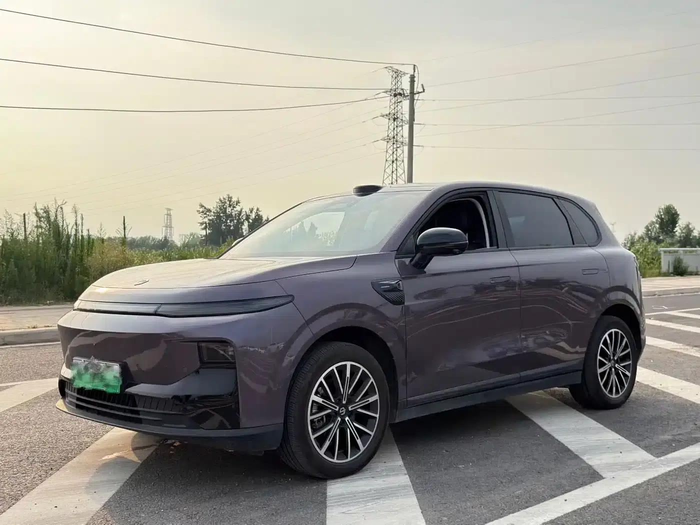 Leapmotor B10 2025 Model 510 LiDAR Edition — миниатюра 1