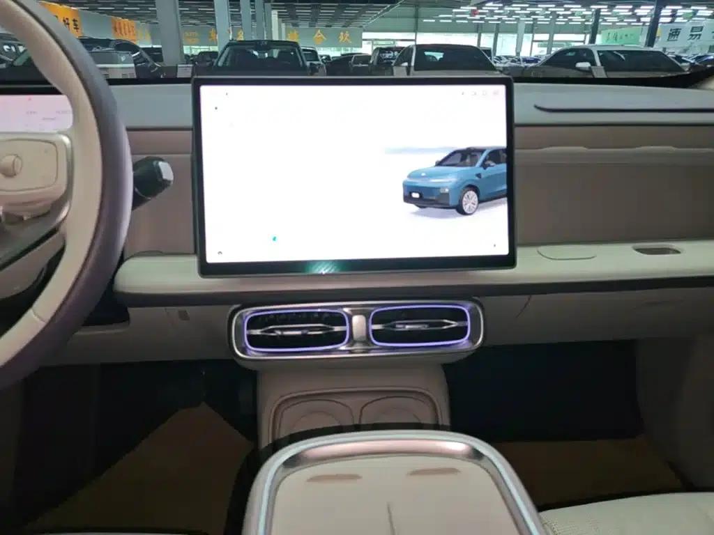 Leapmotor B10 2025 Model 510 LiDAR Edition — миниатюра 13