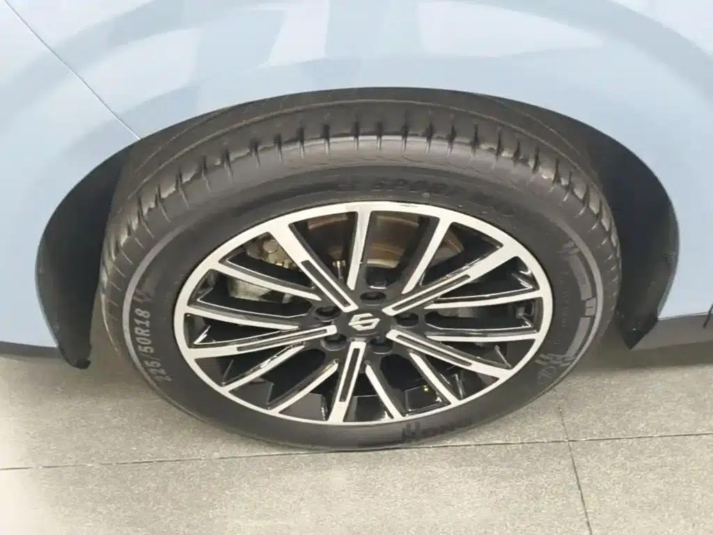 Leapmotor B10 2025 Model 510 LiDAR Edition — миниатюра 23