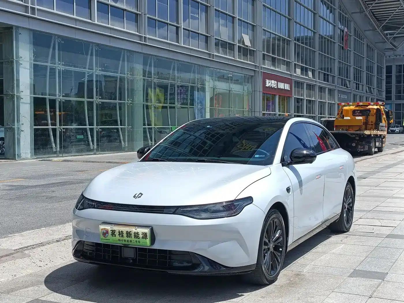 Leapmotor C01 2023 Model 525 Comfort Edition — миниатюра 1