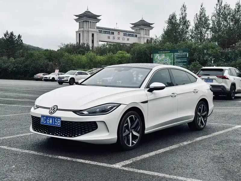 Lamando 2022 Lamando L 280TSI DSG Hot Edition — миниатюра 1
