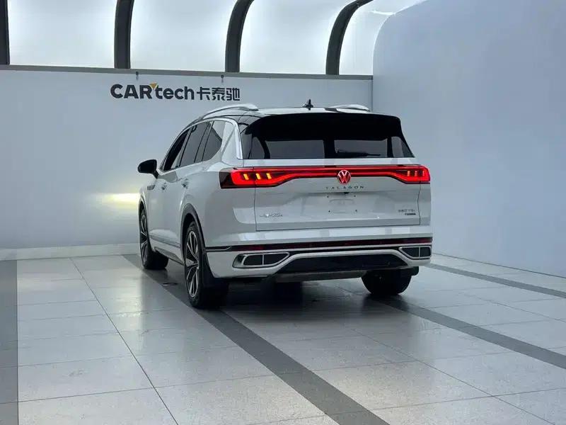 2022 Range Rover 380TSI 4WD R-Line 7-Seater — миниатюра 3
