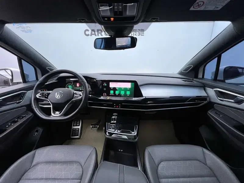 2022 Range Rover 380TSI 4WD R-Line 7-Seater — миниатюра 6