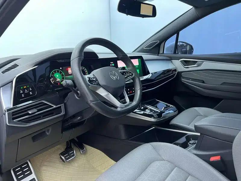 2022 Range Rover 380TSI 4WD R-Line 7-Seater — миниатюра 8