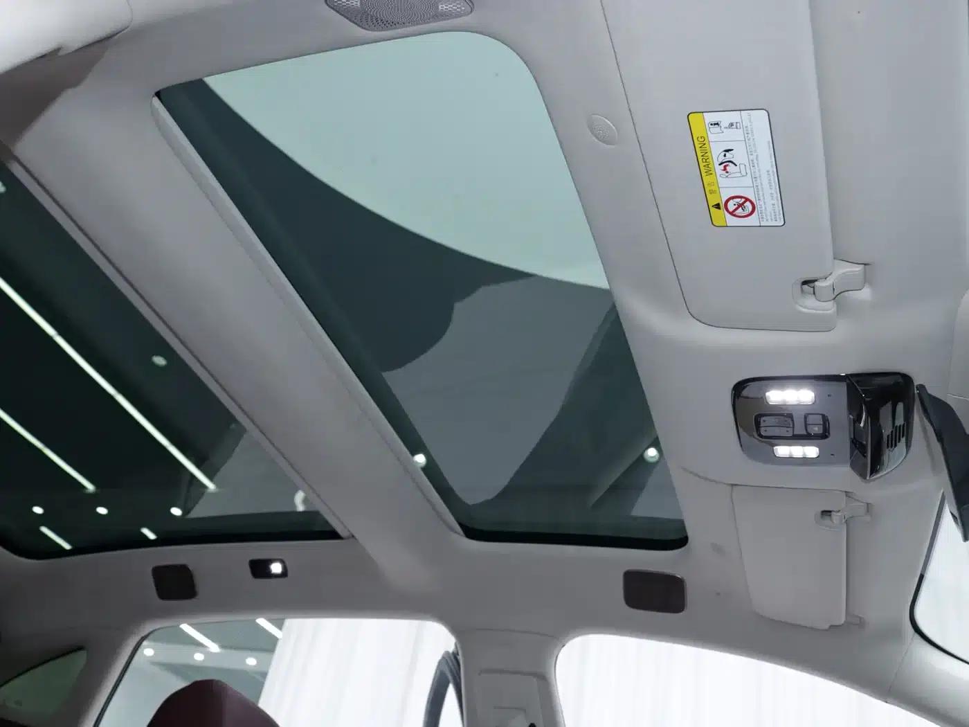 Voyah Chase Light L 2026 All-Wheel Drive Ultra — миниатюра 16