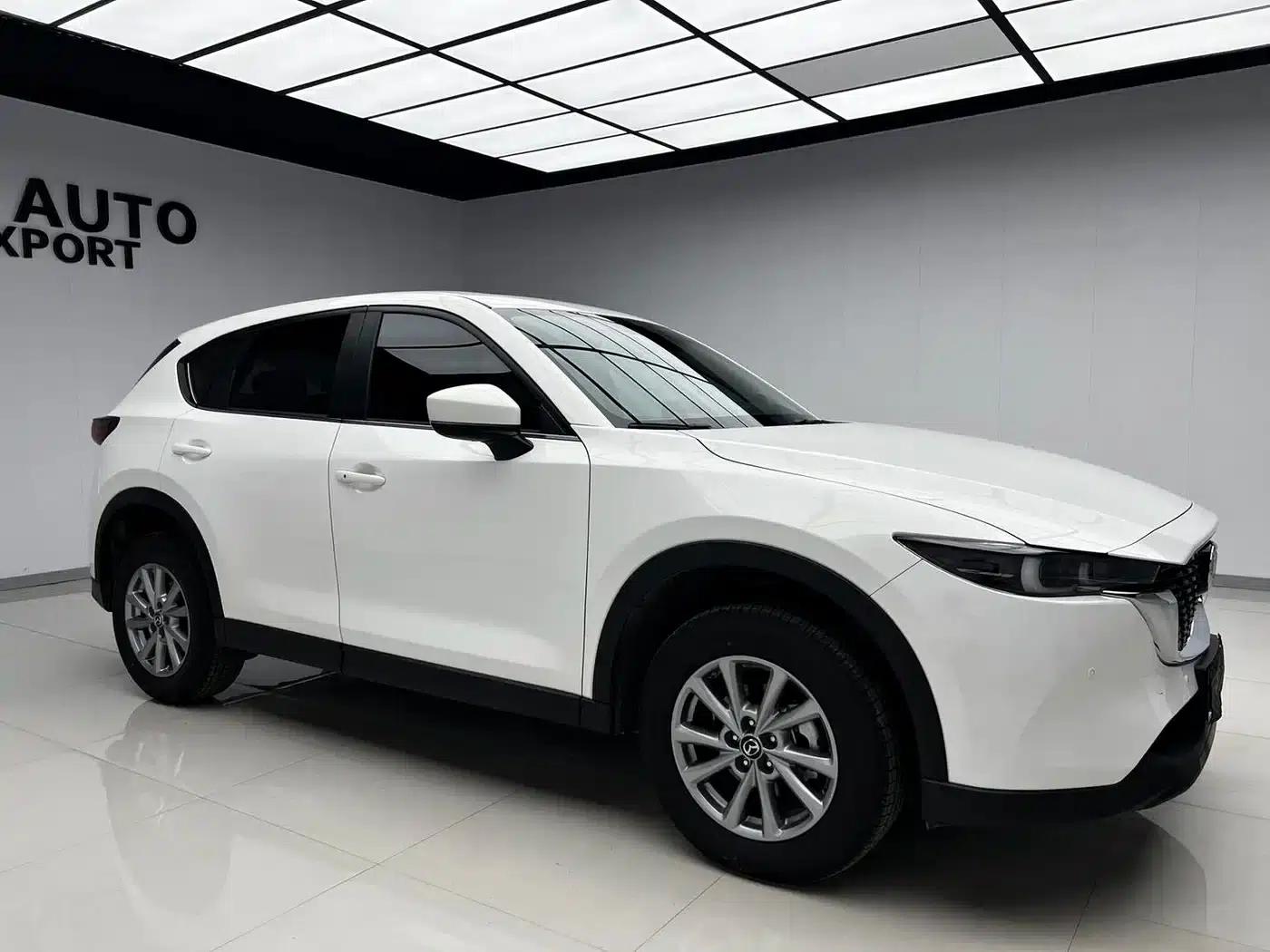 Mazda CX-5 2024 2.0L Automatic 2WD Smart Edition — миниатюра 3