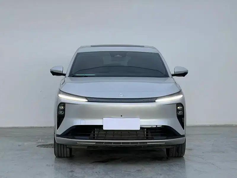 Dongfeng Fengshen L8 PHEV 2025 Model 185KM Dream Edition — миниатюра 2
