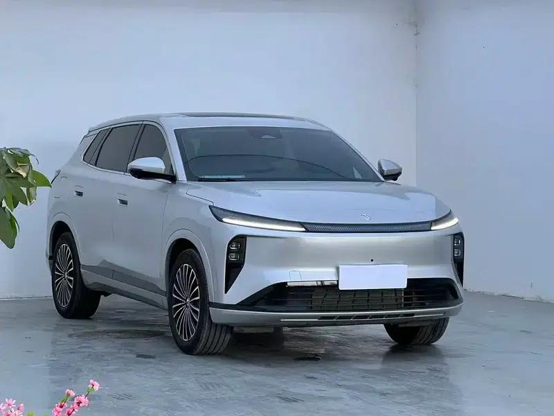 Dongfeng Fengshen L8 PHEV 2025 Model 185KM Dream Edition — миниатюра 3