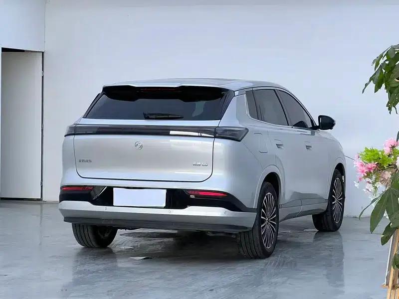 Dongfeng Fengshen L8 PHEV 2025 Model 185KM Dream Edition — миниатюра 6