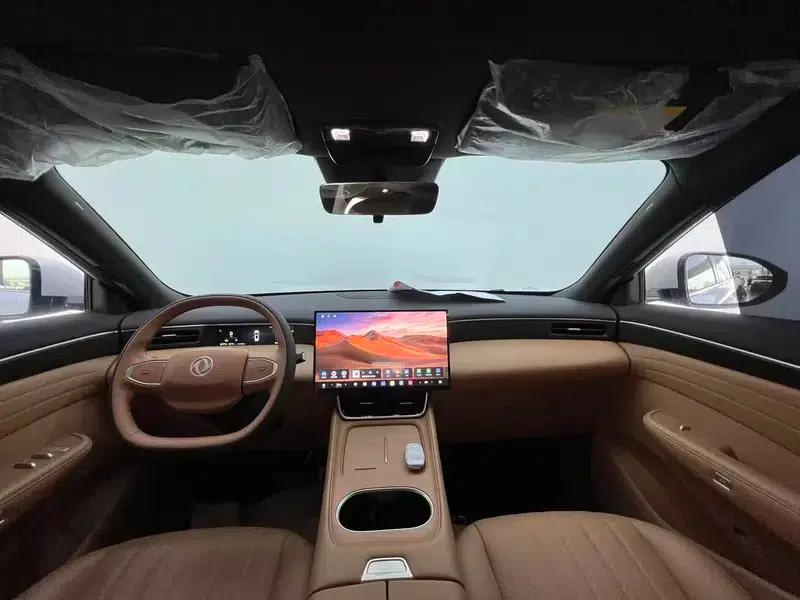 Dongfeng Fengshen L8 PHEV 2025 Model 185KM Dream Edition — миниатюра 7