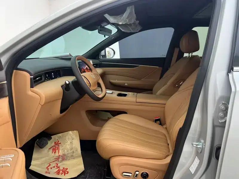 Dongfeng Fengshen L8 PHEV 2025 Model 185KM Dream Edition — миниатюра 8