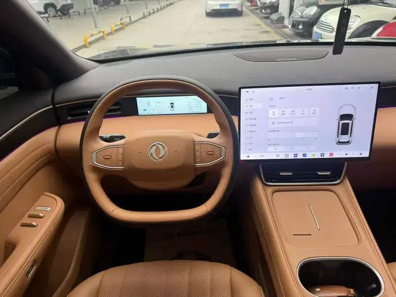 Dongfeng Fengshen L8 PHEV 2025 Model 185KM Dream Edition — миниатюра 11