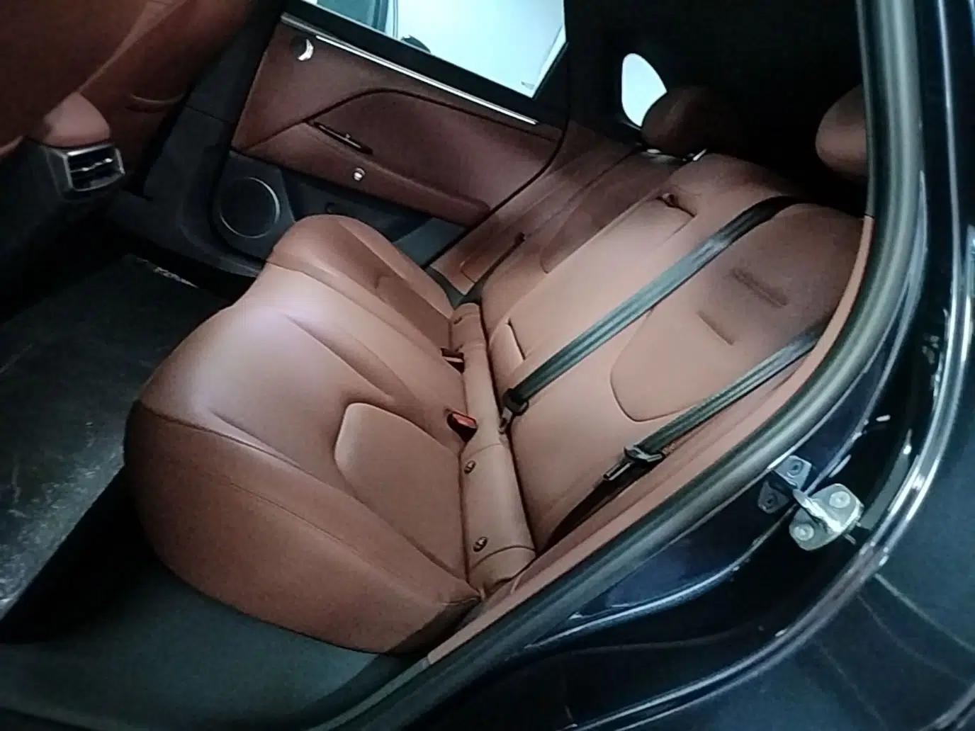 ARCFOX Alpha T5 2026 Model Pure Electric 660 Yuanjing Divine Driving Version — миниатюра 20